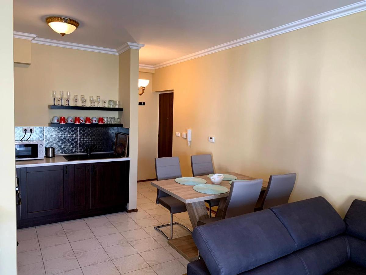 Lakeside Luxury Apartment Zamardi Exterior photo