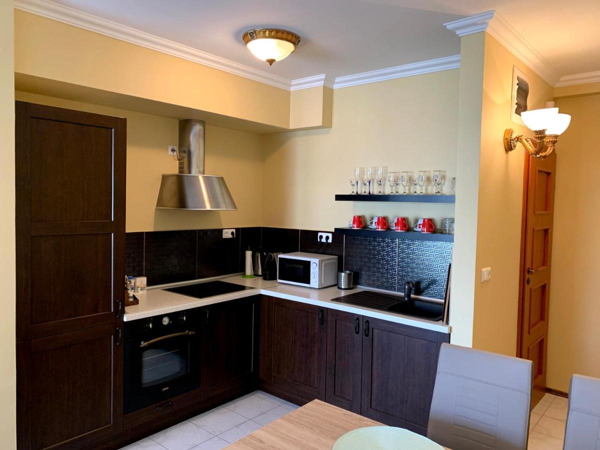 Lakeside Luxury Apartment Zamardi Exterior photo