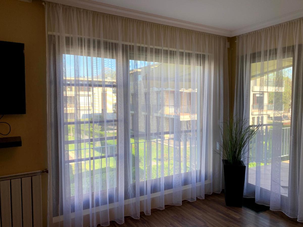 Lakeside Luxury Apartment Zamardi Exterior photo